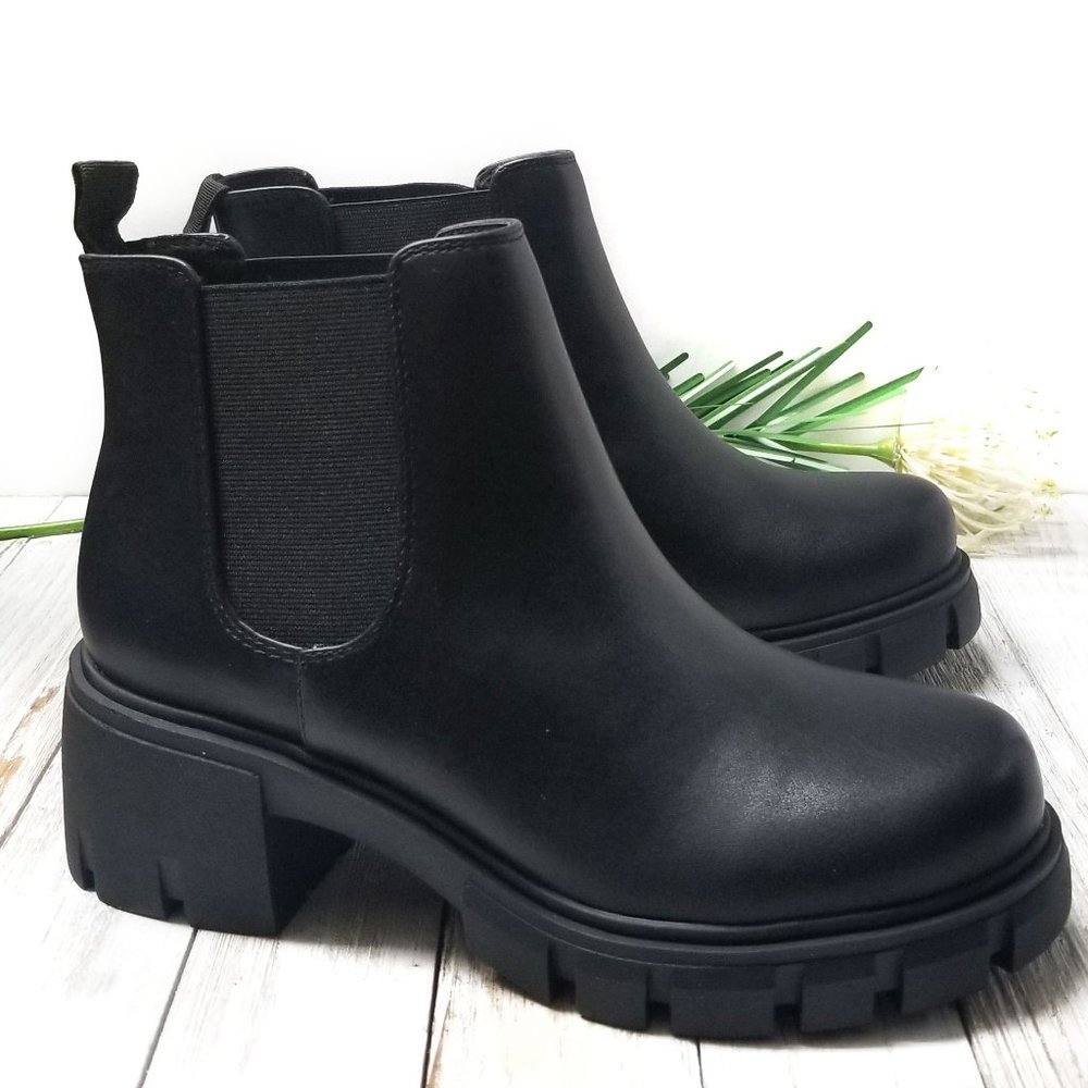 New Black Chelsea Lug Platform Ankle Boots Booties - Picture 2 of 4